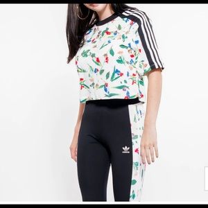 Adidas cropped floral shirt. NWT size medium